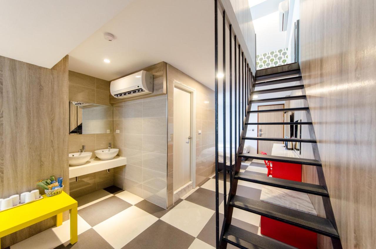 P&E Hotel Tainan Buitenkant foto